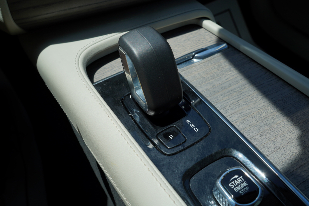 Volvo XC90 B6 AWD Plus 7P 2023