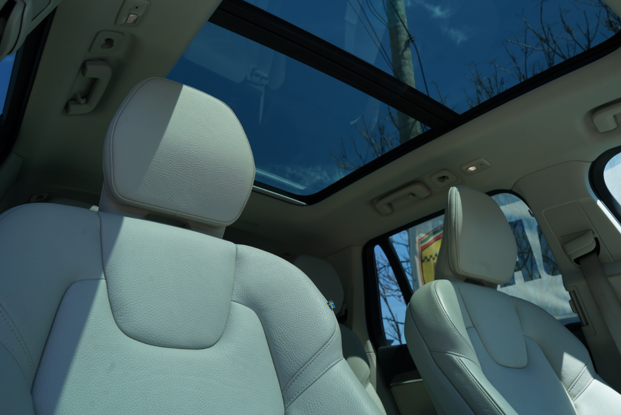 Volvo XC90 B6 AWD Plus 7P 2023