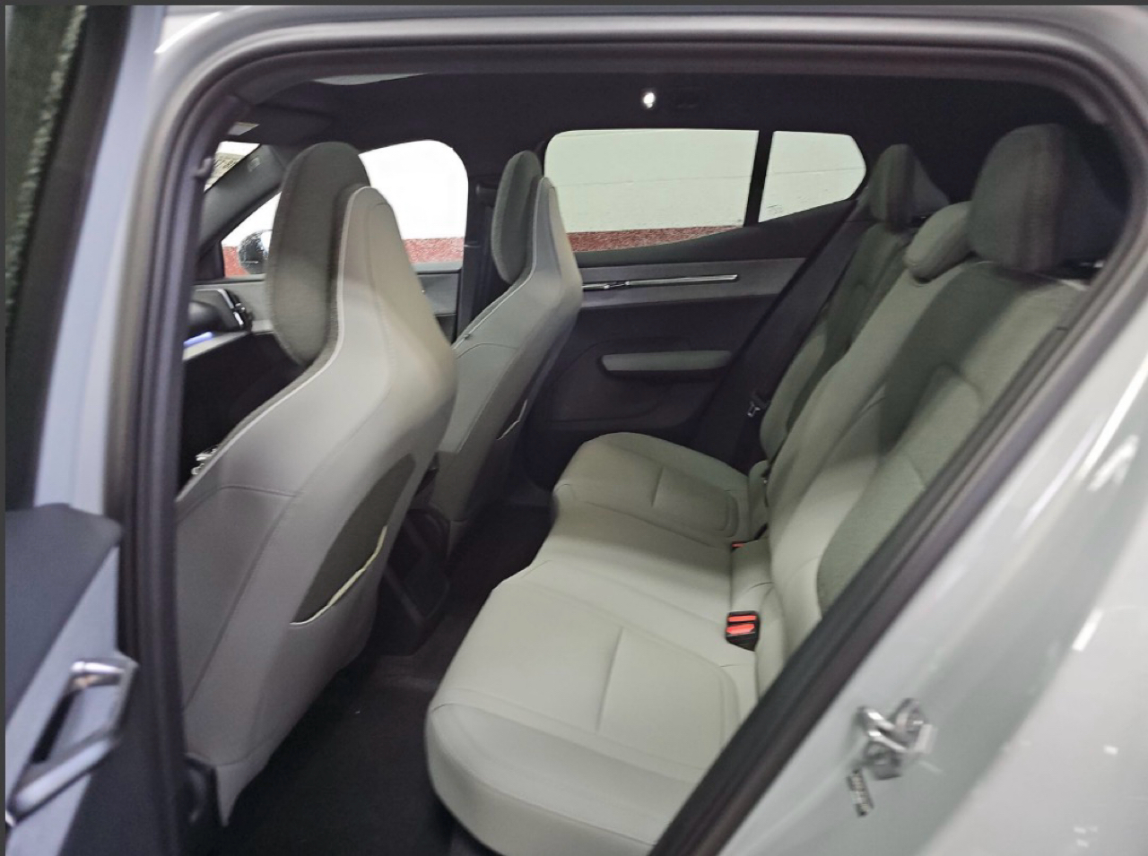 Volvo EX30 Twin Motor AWD Ultra 2026