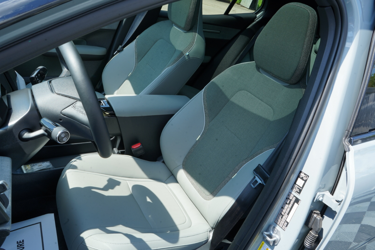 Volvo EX30 Twin Motor AWD Ultra 2026