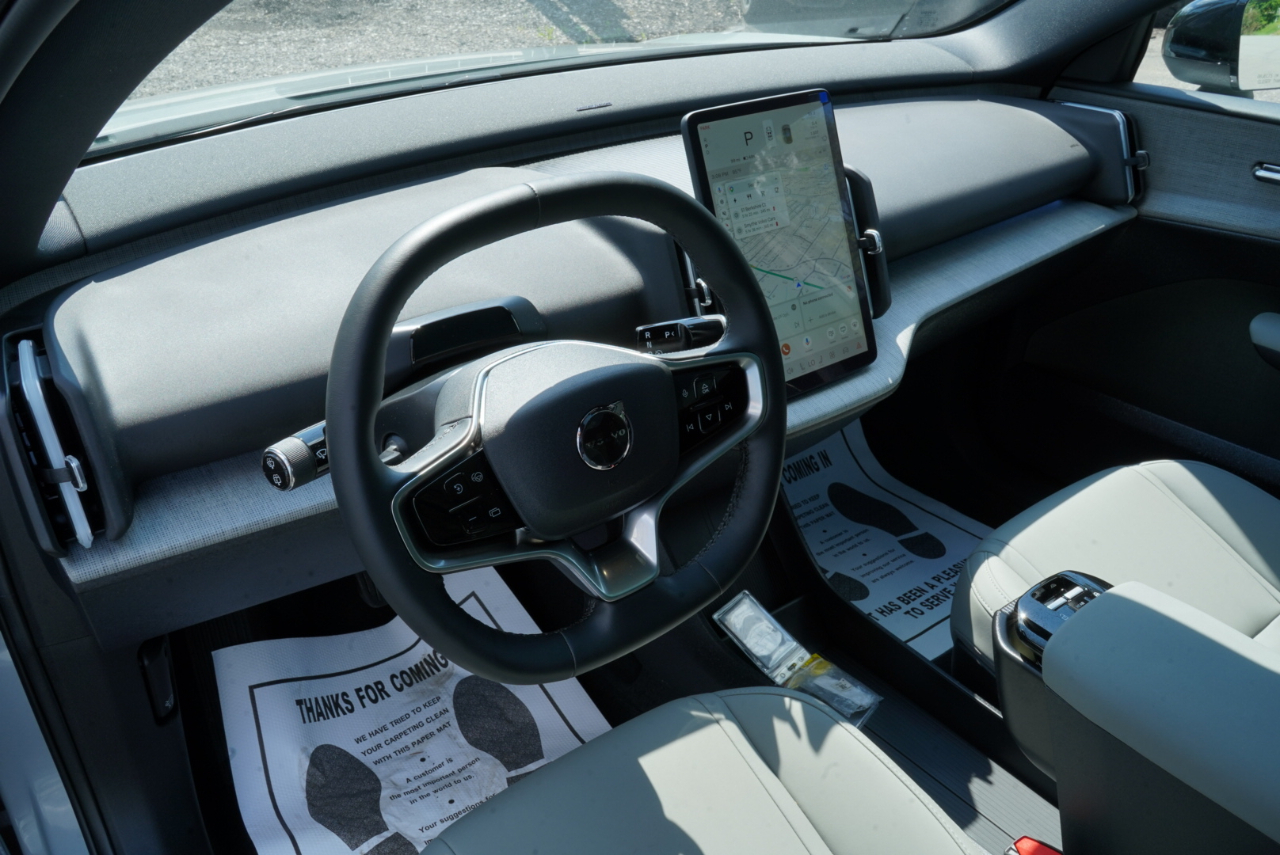 Volvo EX30 Twin Motor AWD Ultra 2026