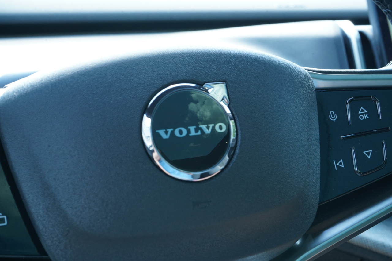 Volvo EX30 Twin Motor AWD Ultra 2026