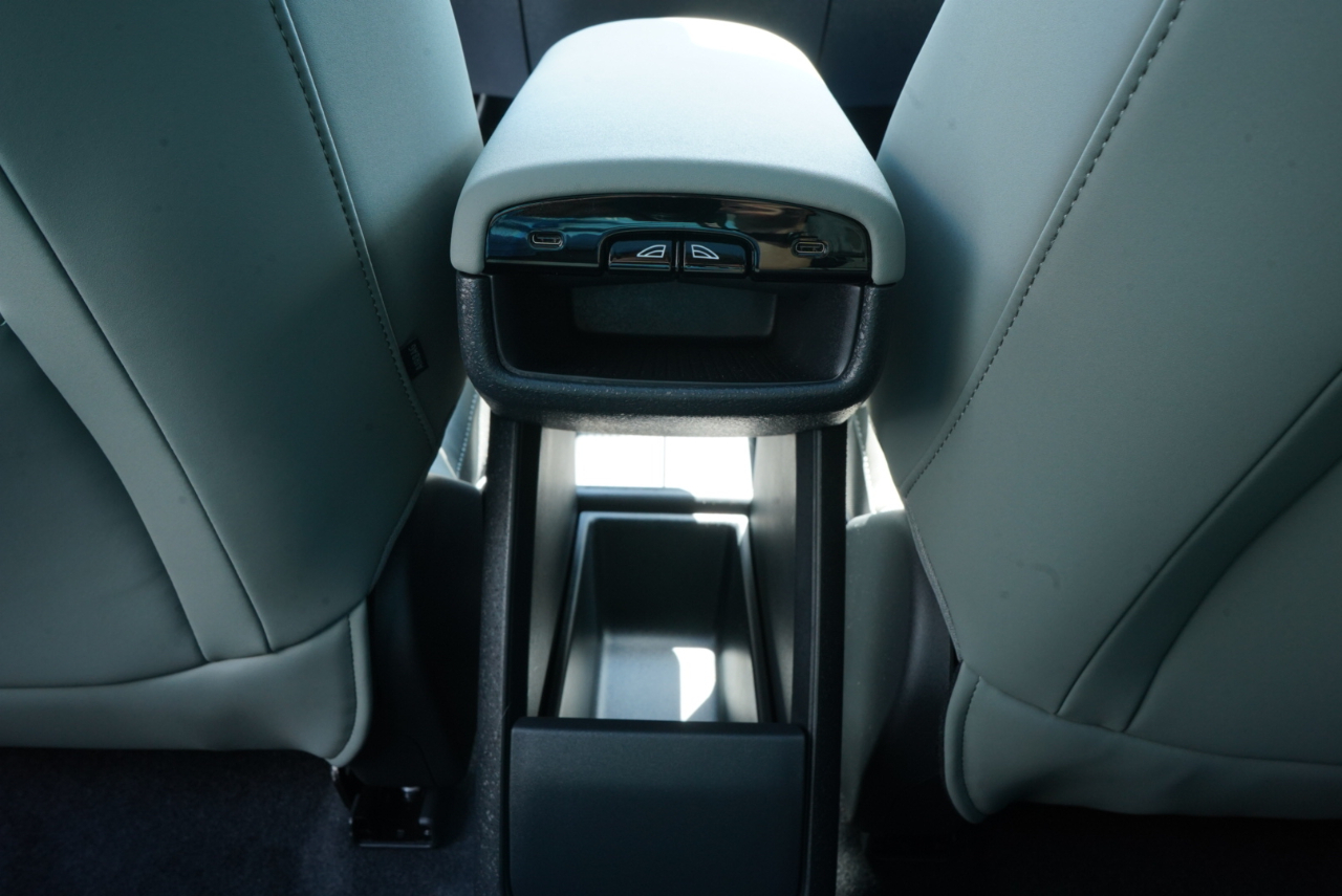 Volvo EX30 Twin Motor AWD Ultra 2026