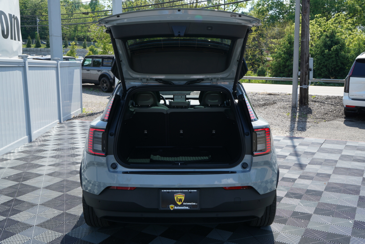 Volvo EX30 Twin Motor AWD Ultra 2026