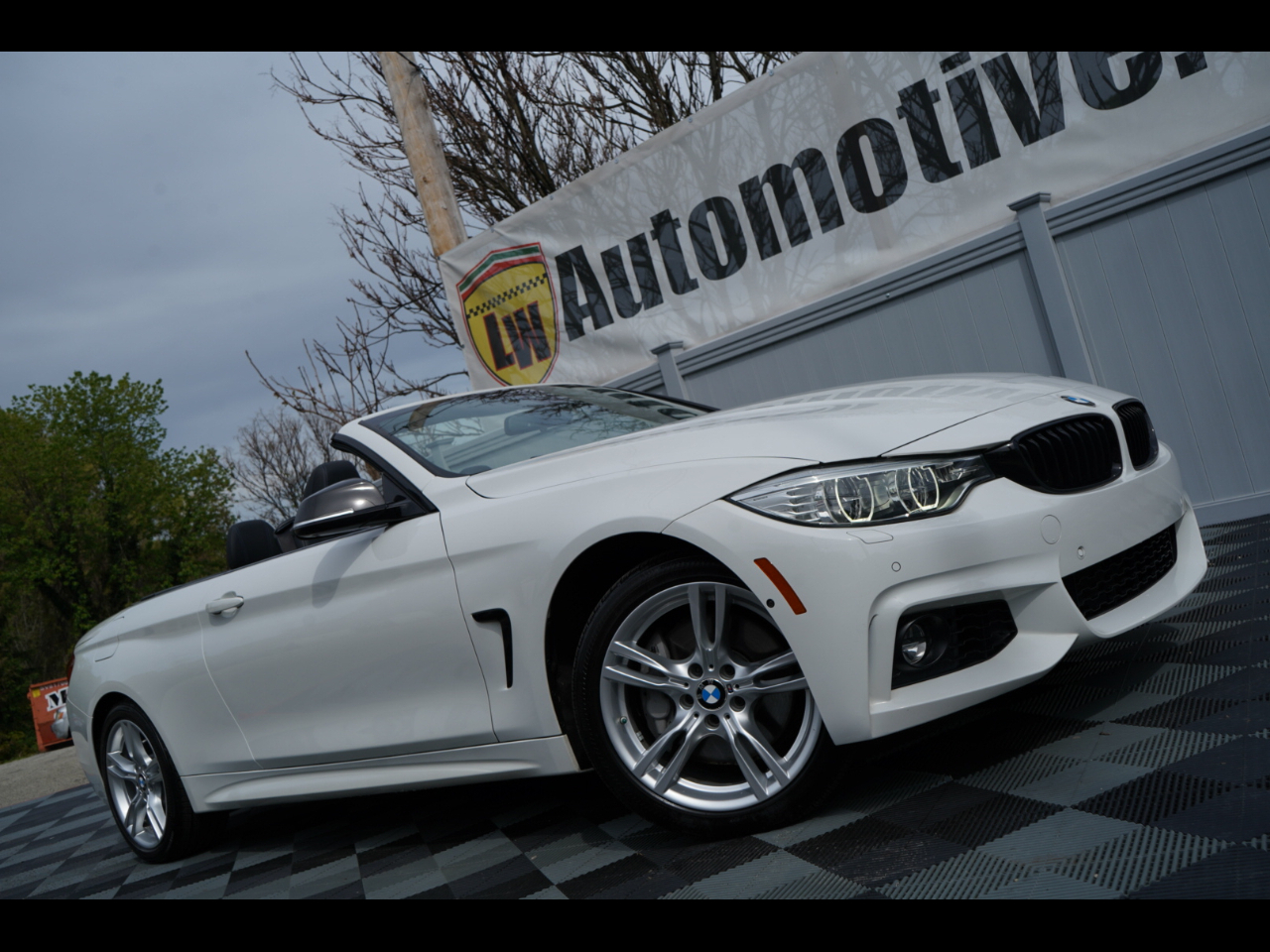 2017 BMW 4 Series 440i xDrive Convertible's photo