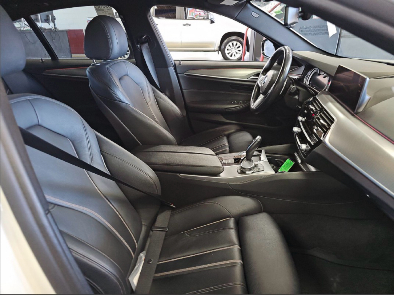 BMW 5 Series 540i xDrive Sedan 2019