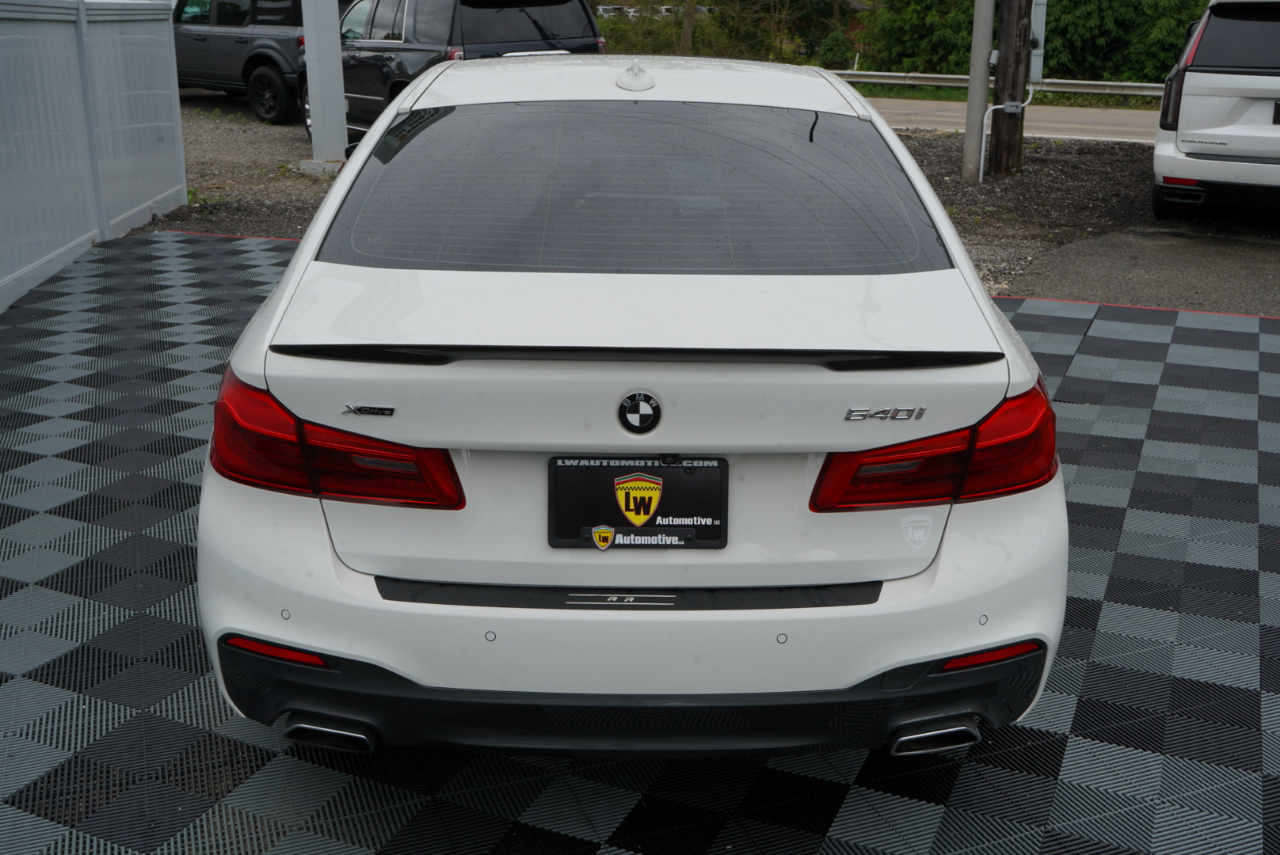 BMW 5 Series 540i xDrive Sedan 2019