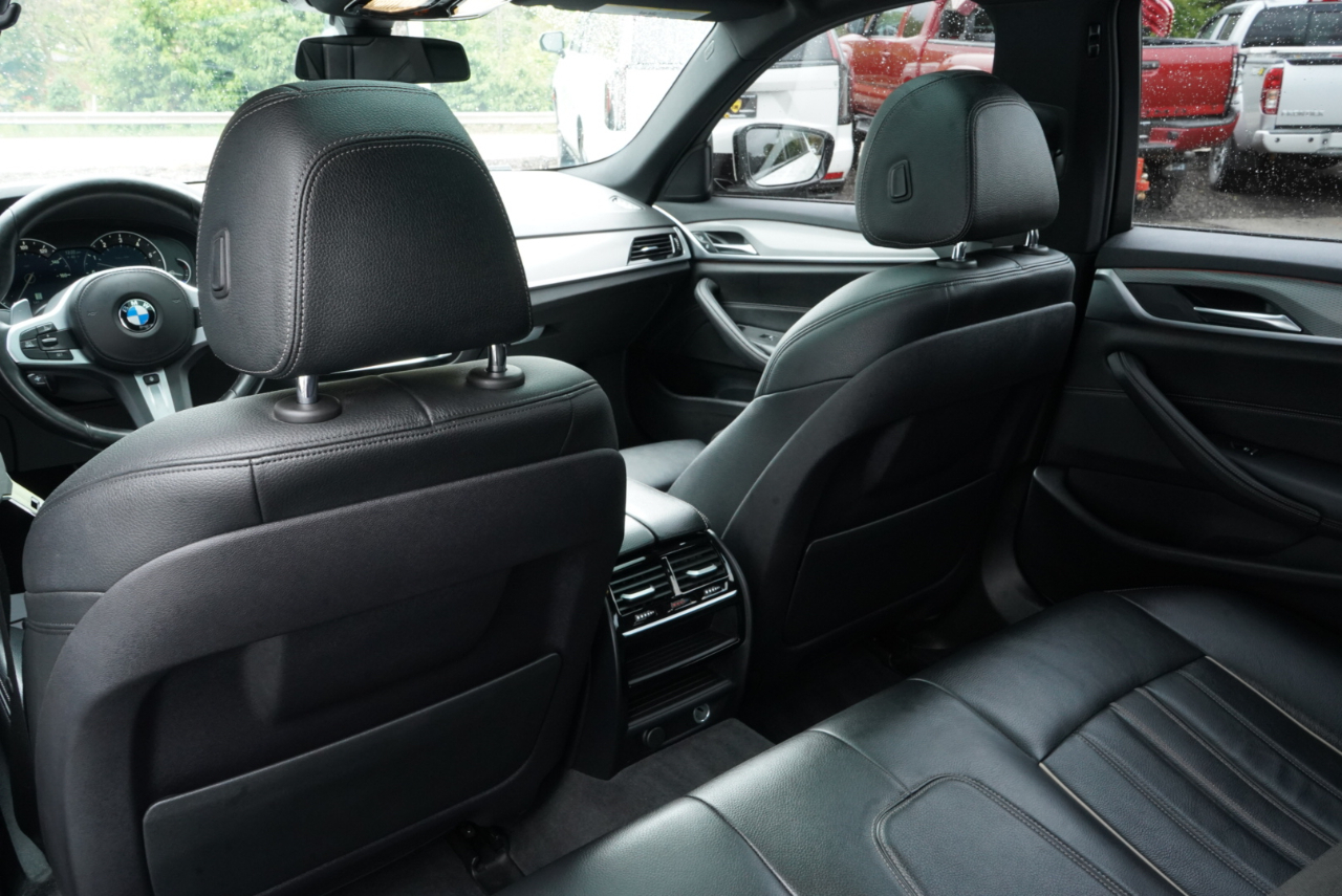 BMW 5 Series 540i xDrive Sedan 2019