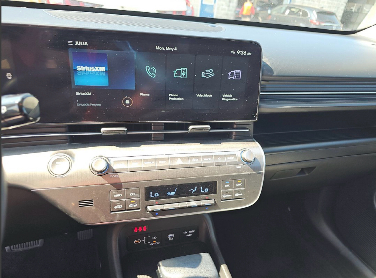 Hyundai Kona SEL AWD 2024