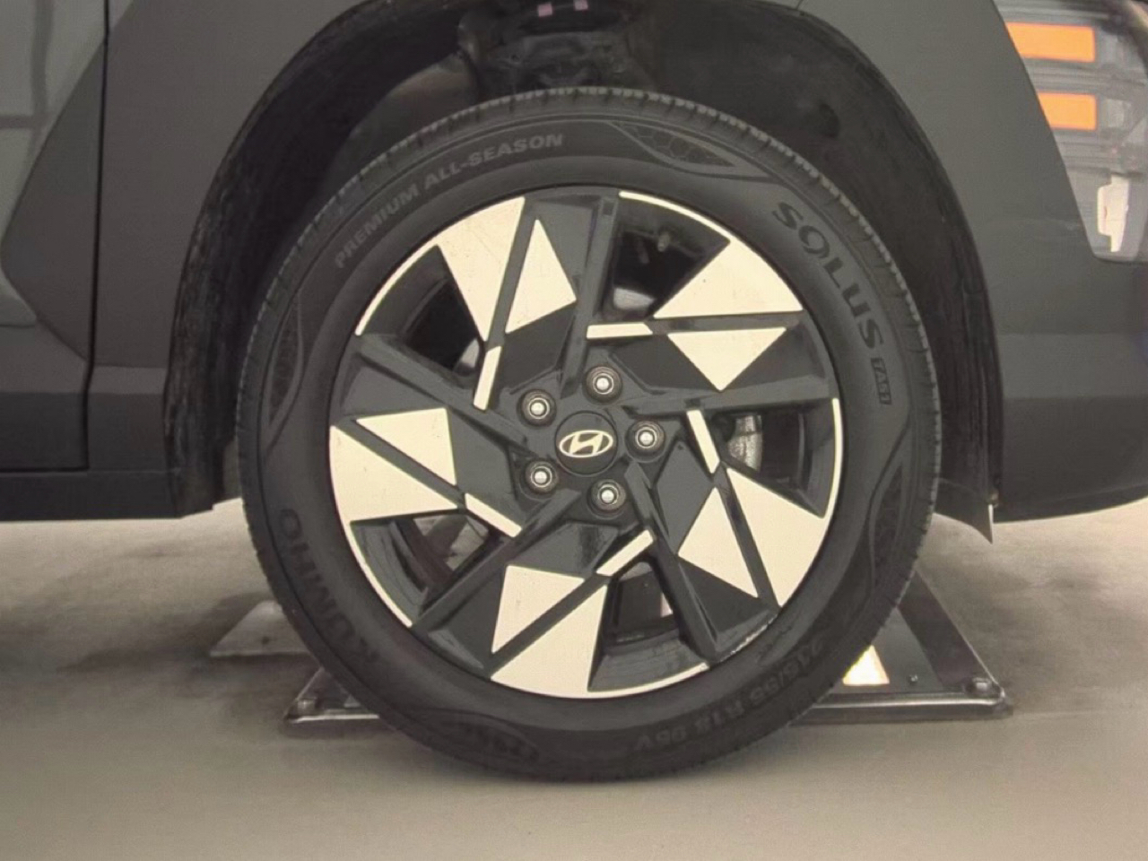 Hyundai Kona SEL AWD 2024