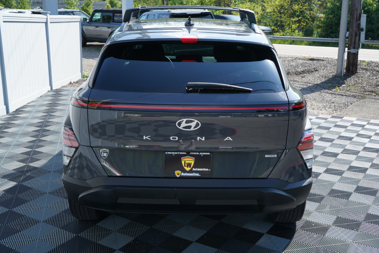 Hyundai Kona SEL AWD 2024