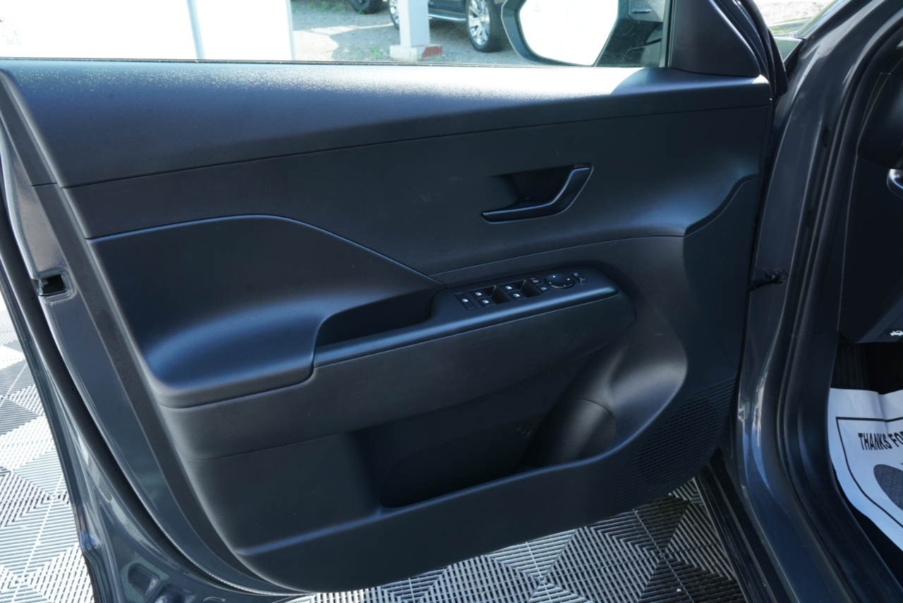 Hyundai Kona SEL AWD 2024