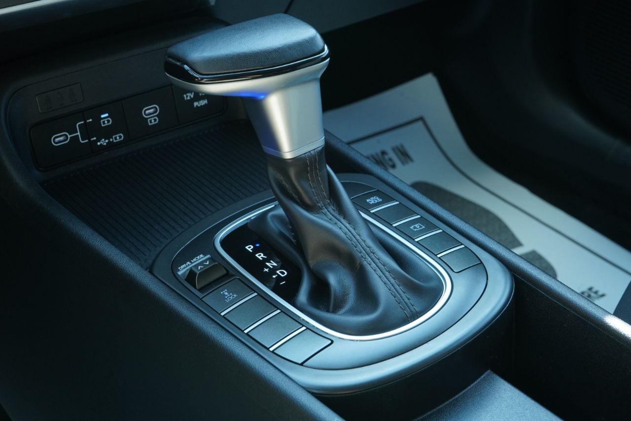 Hyundai Kona SEL AWD 2024