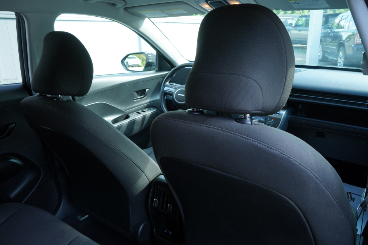 Hyundai Kona SEL AWD 2024