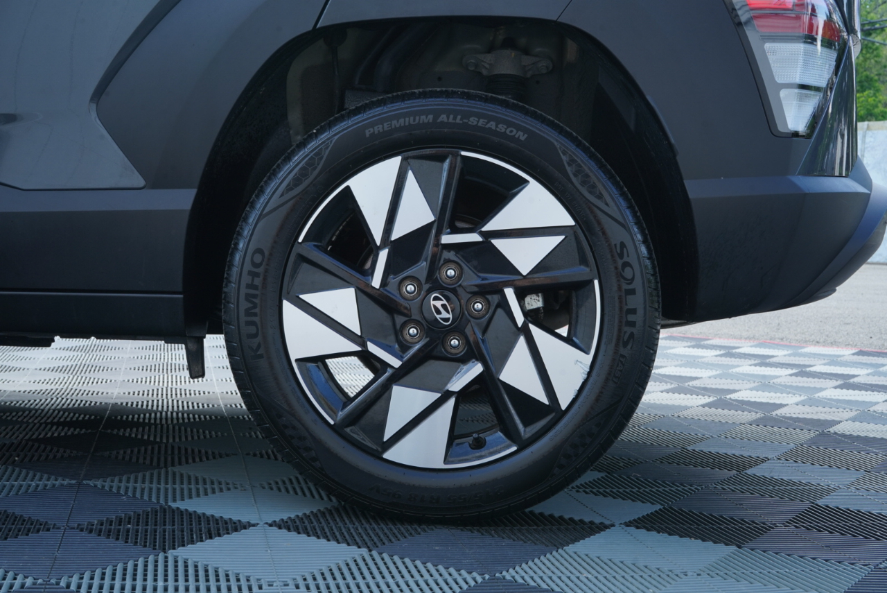 Hyundai Kona SEL AWD 2024