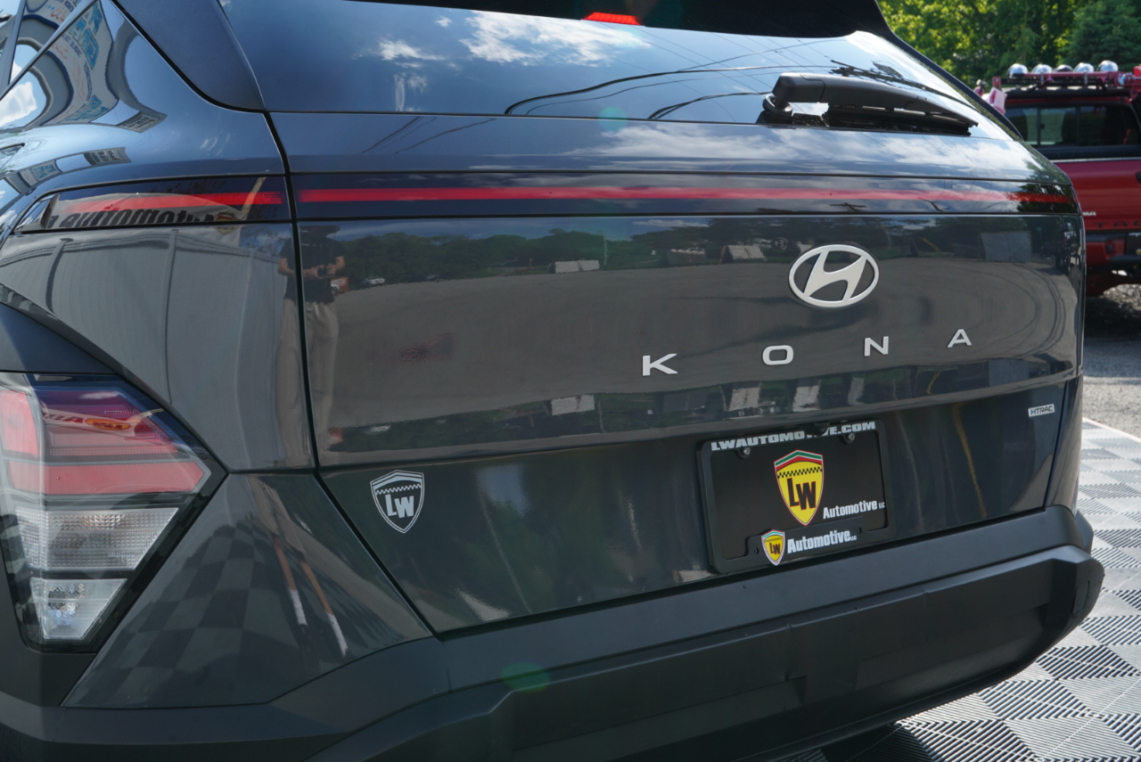 Hyundai Kona SEL AWD 2024