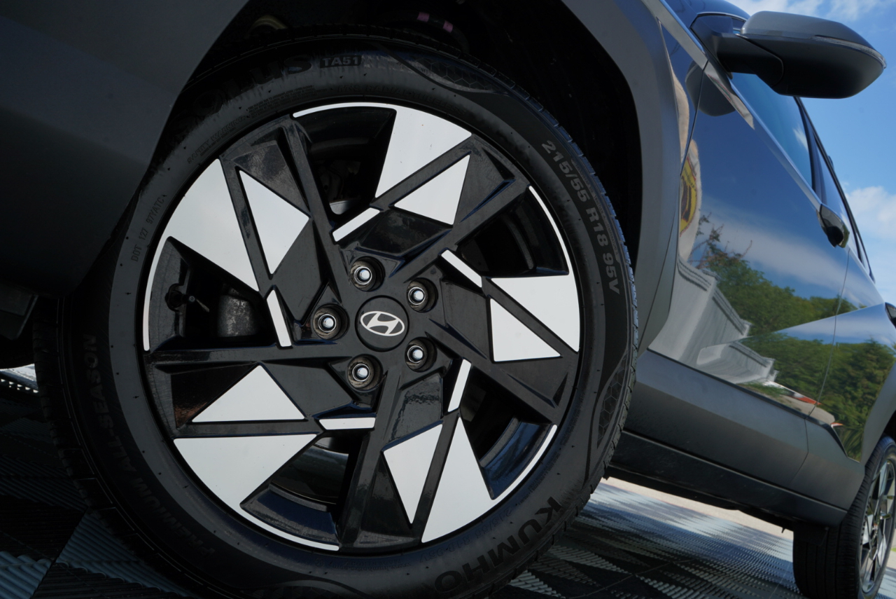 Hyundai Kona SEL AWD 2024