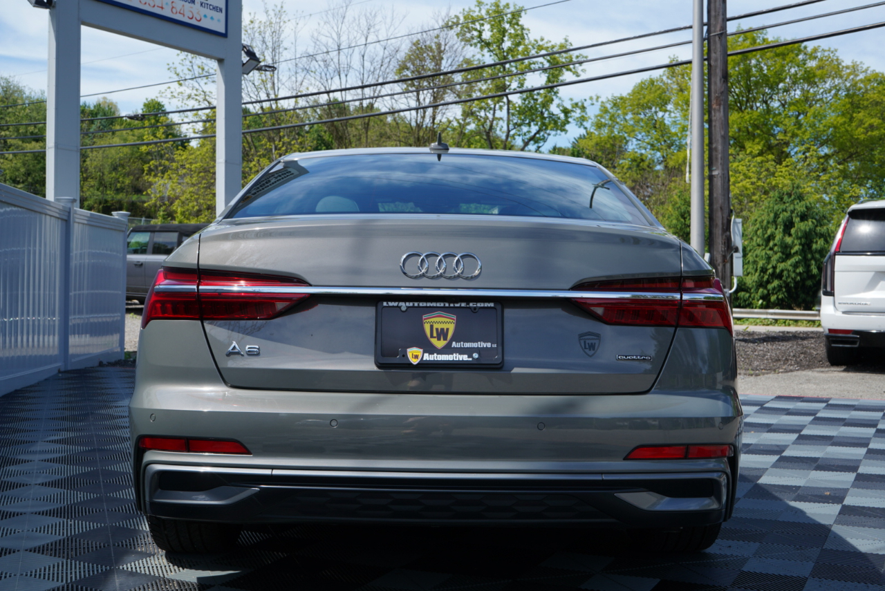 Audi A6 Sedan Premium Plus 55 TFSI quattro 2024