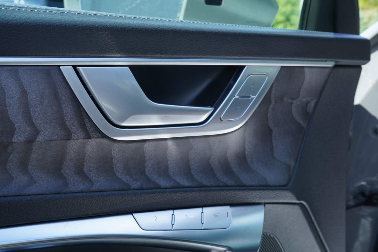 Audi A6 Sedan Premium Plus 55 TFSI quattro 2024
