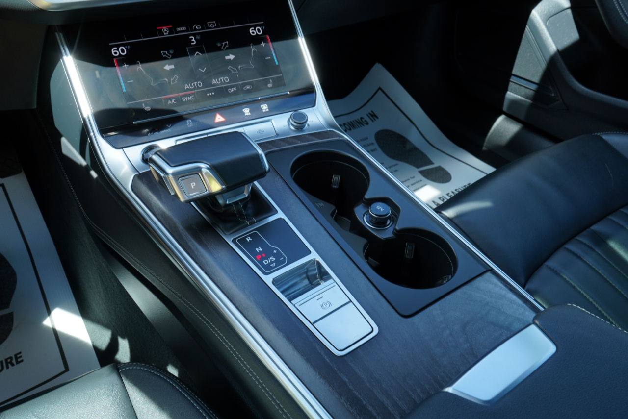 Audi A6 Sedan Premium Plus 55 TFSI quattro 2024
