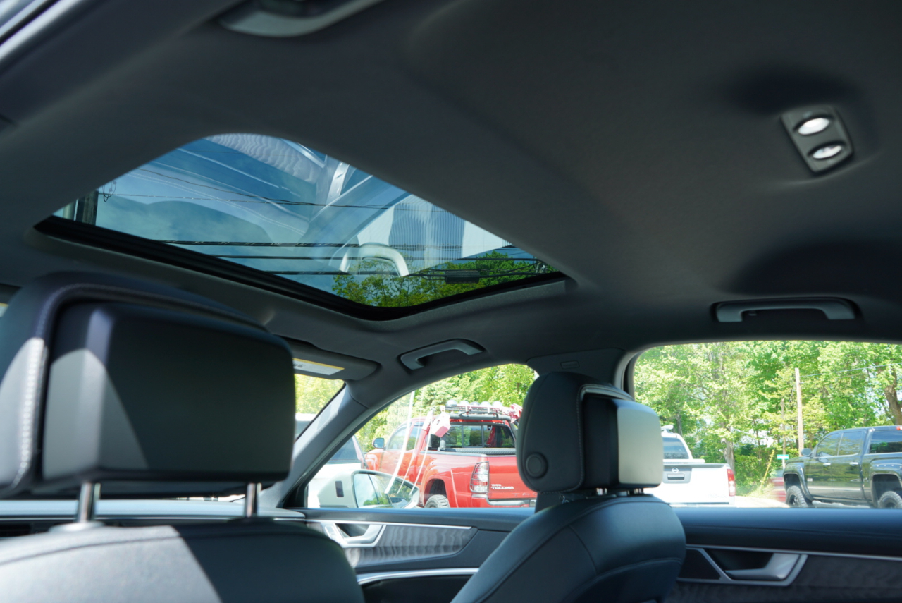 Audi A6 Sedan Premium Plus 55 TFSI quattro 2024