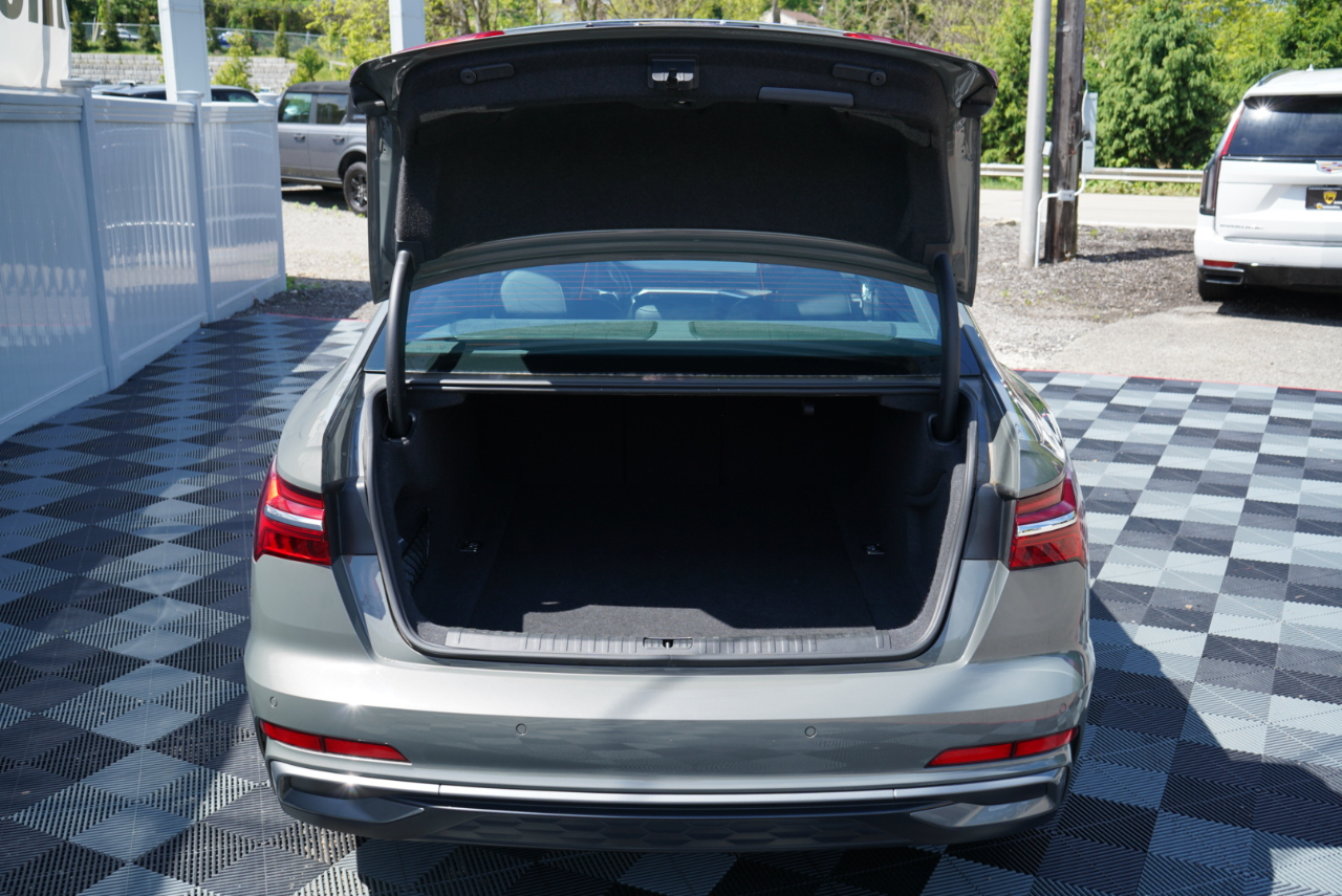 Audi A6 Sedan Premium Plus 55 TFSI quattro 2024