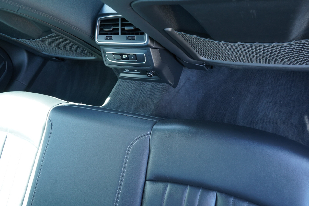 Audi A6 Sedan Premium Plus 55 TFSI quattro 2024