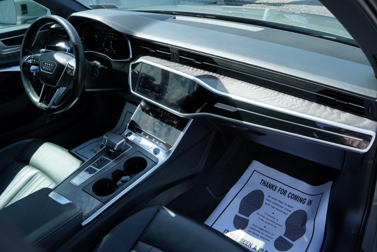 Audi A6 Sedan Premium Plus 55 TFSI quattro 2024