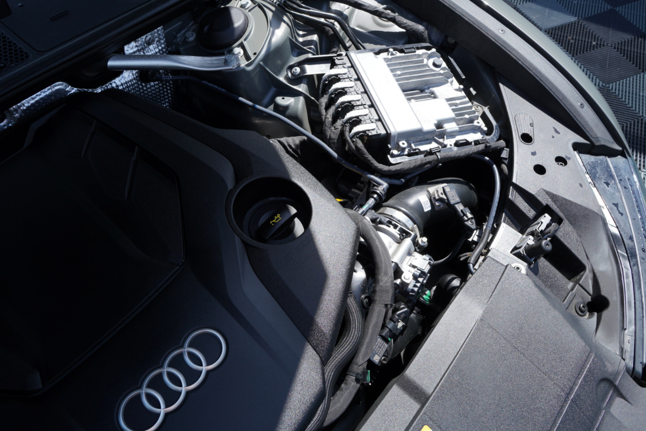 Audi A6 Sedan Premium Plus 55 TFSI quattro 2024