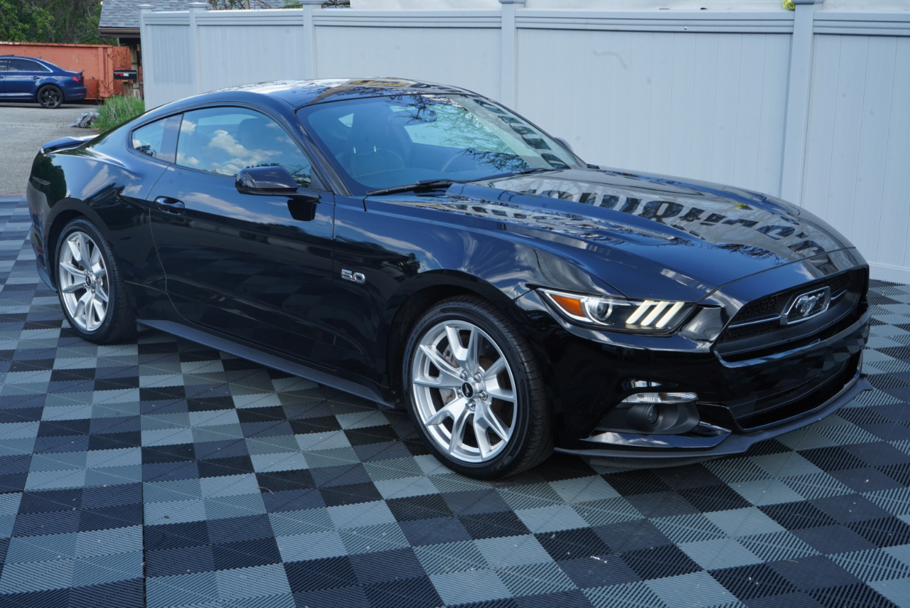 Ford Mustang 2dr Fastback GT 2015