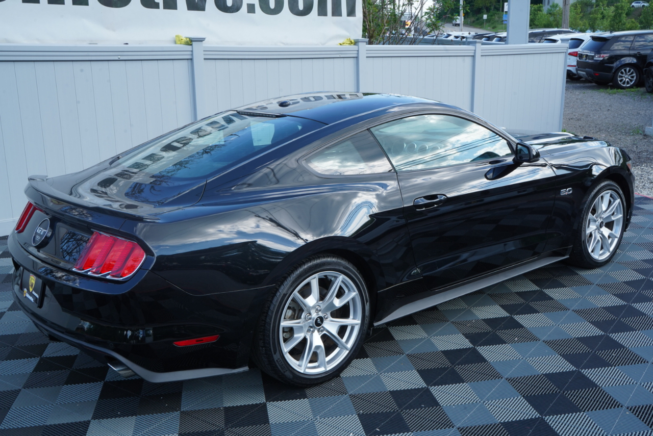 Ford Mustang 2dr Fastback GT 2015