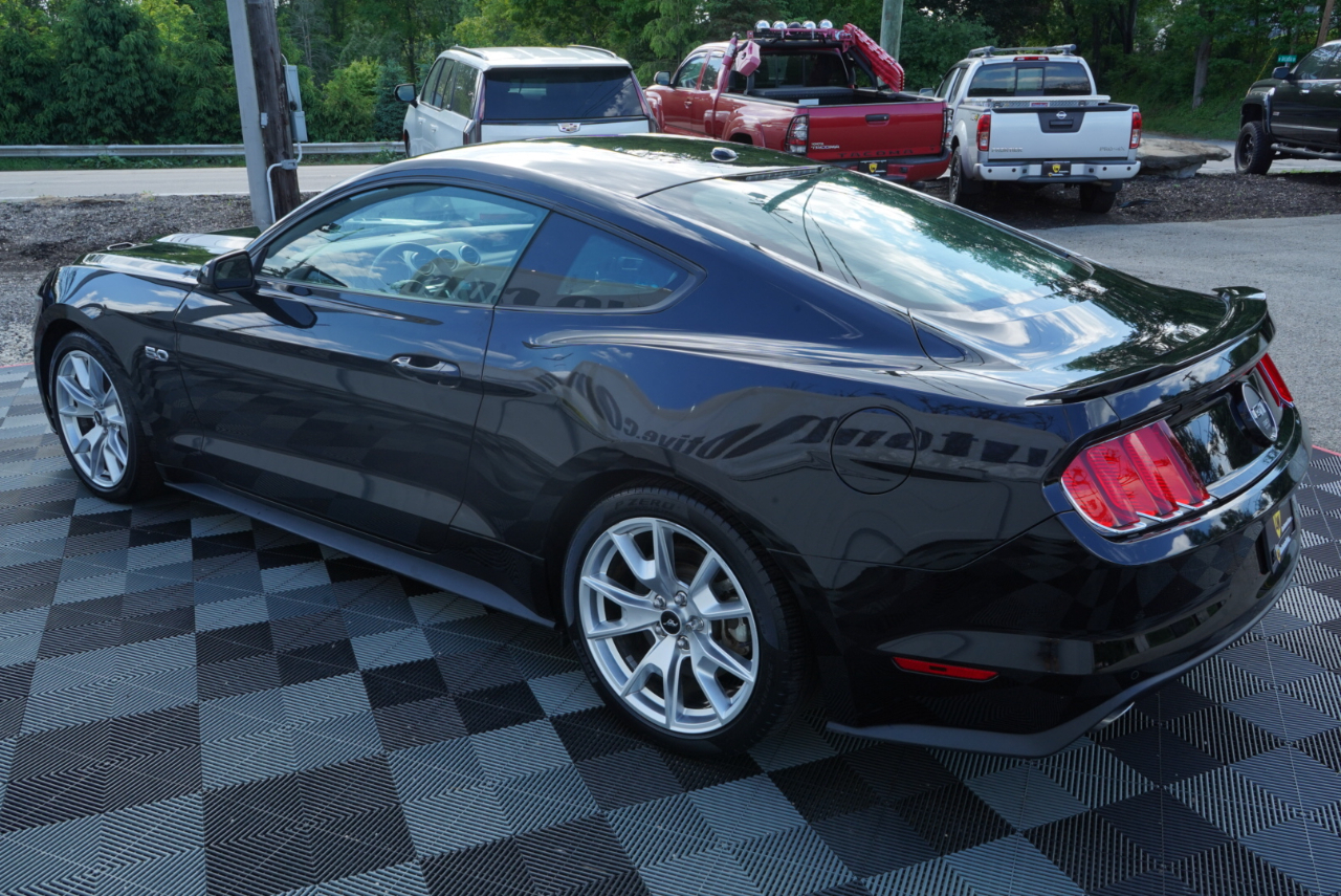 Ford Mustang 2dr Fastback GT 2015