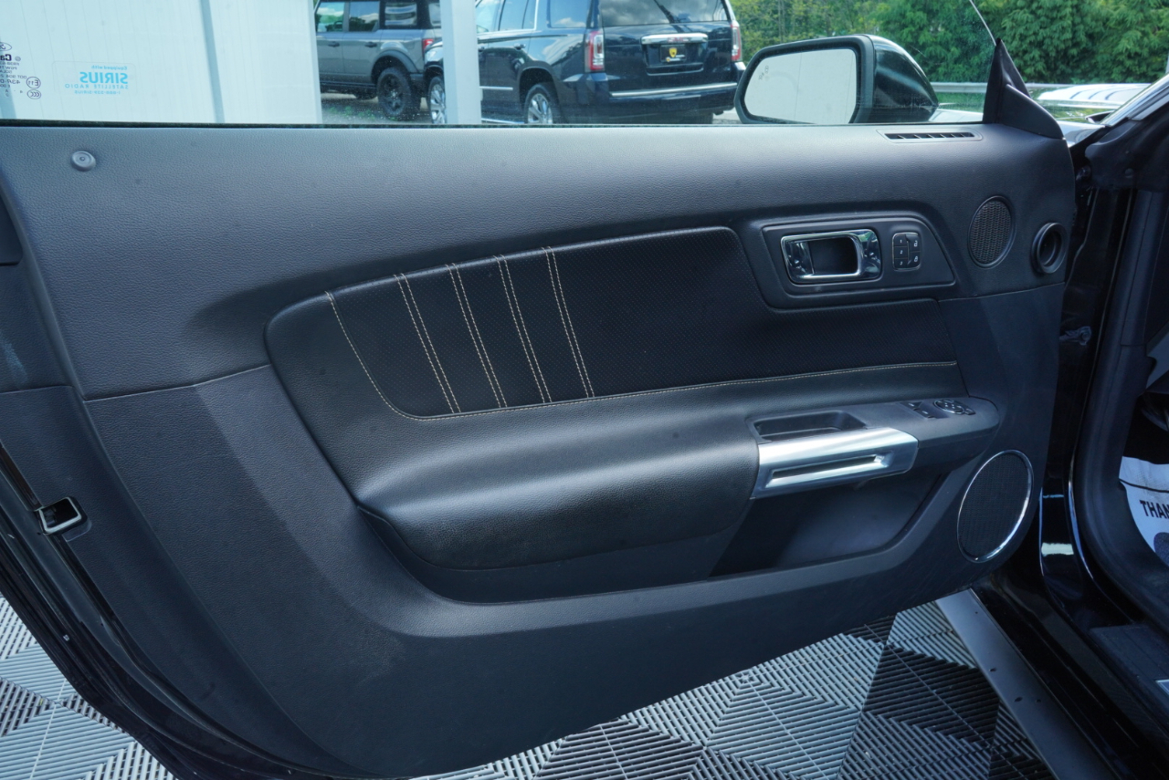 Ford Mustang 2dr Fastback GT 2015