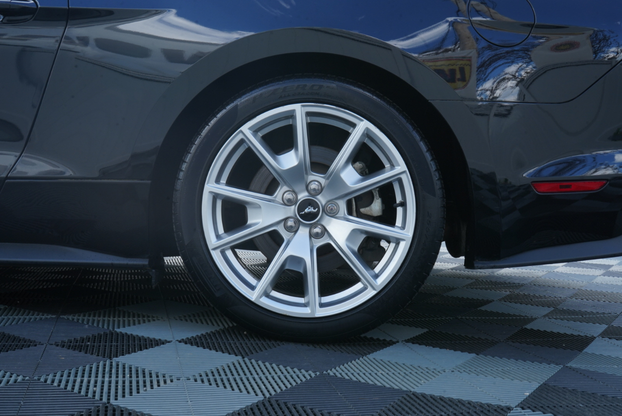 Ford Mustang 2dr Fastback GT 2015