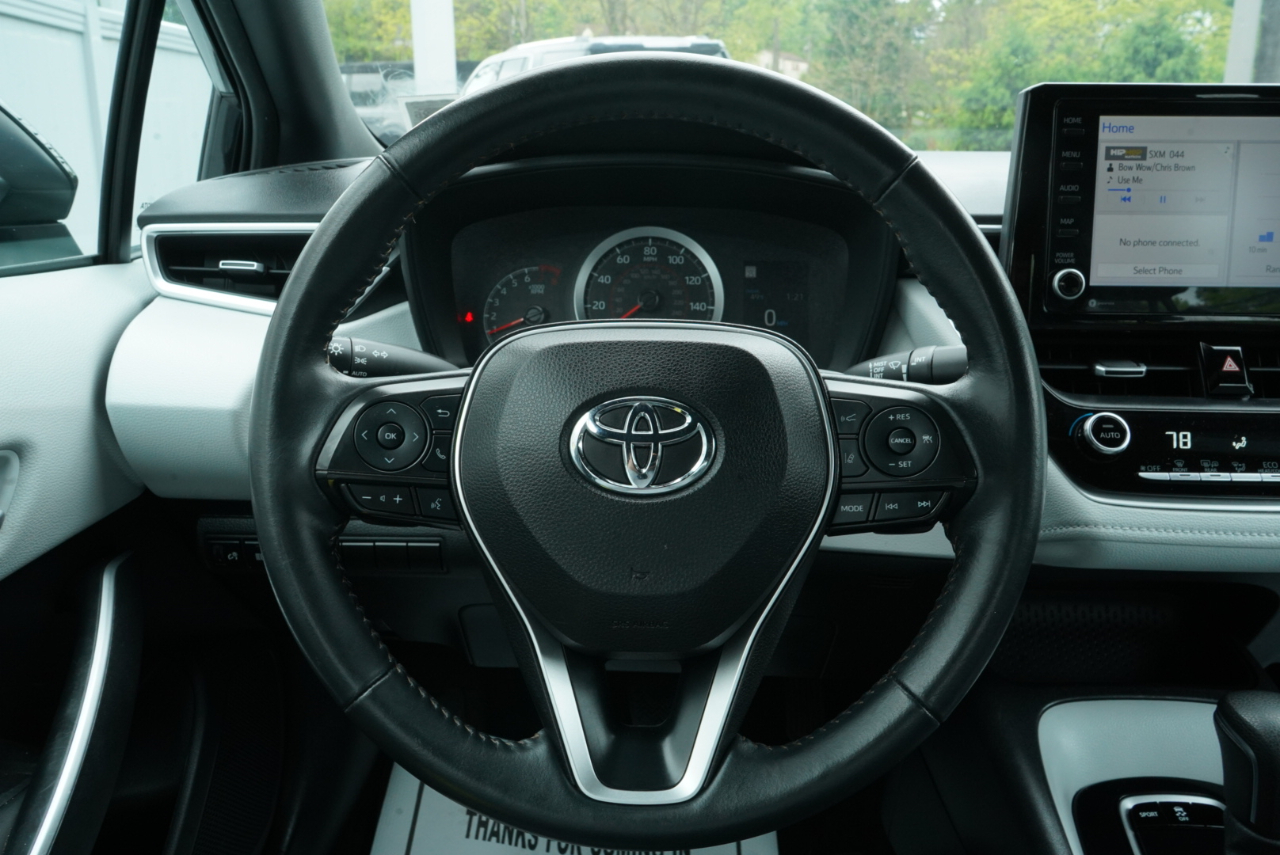 Toyota Corolla SE Nightshade CVT (Natl) 2022