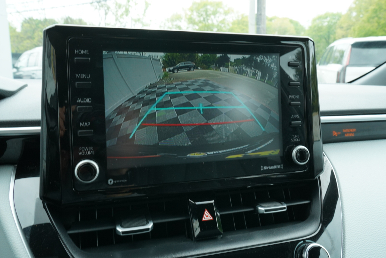 Toyota Corolla SE Nightshade CVT (Natl) 2022