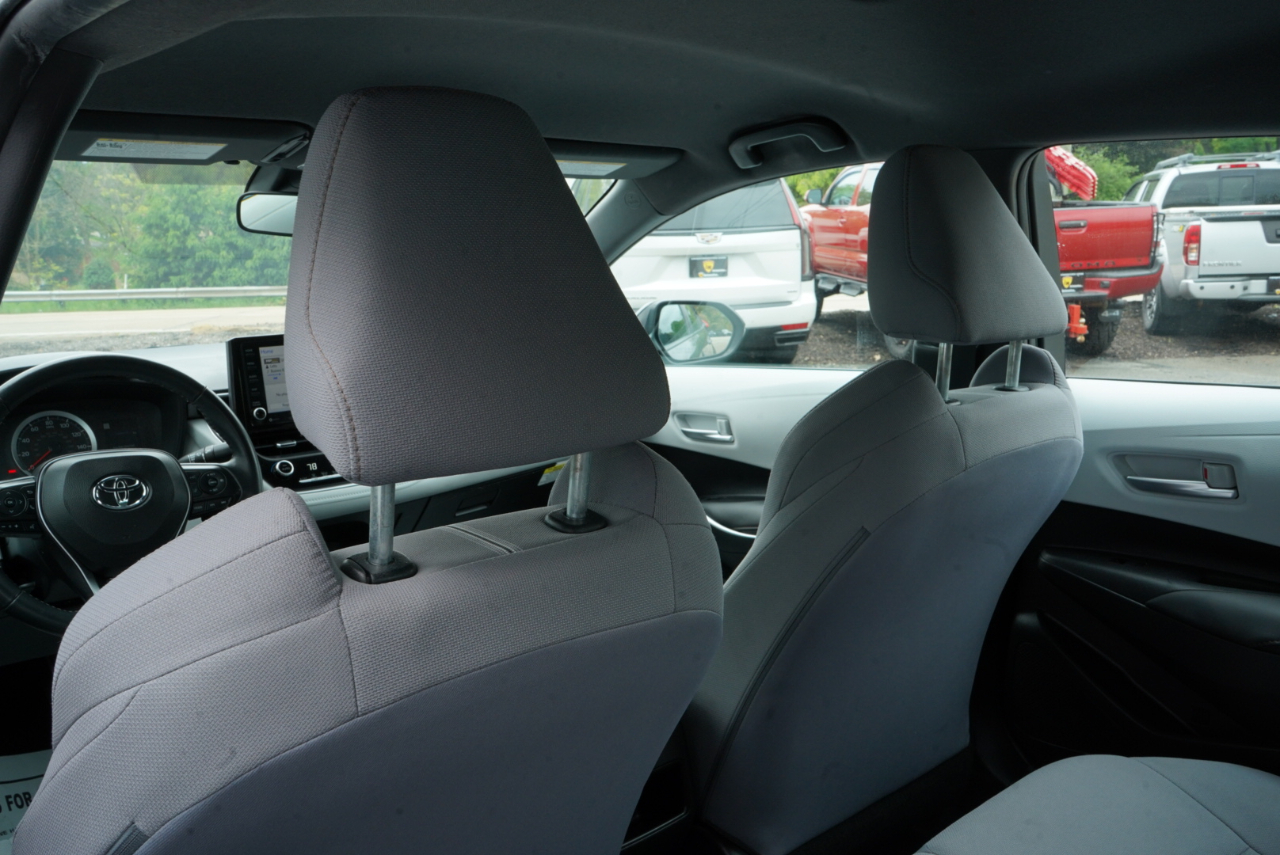 Toyota Corolla SE Nightshade CVT (Natl) 2022