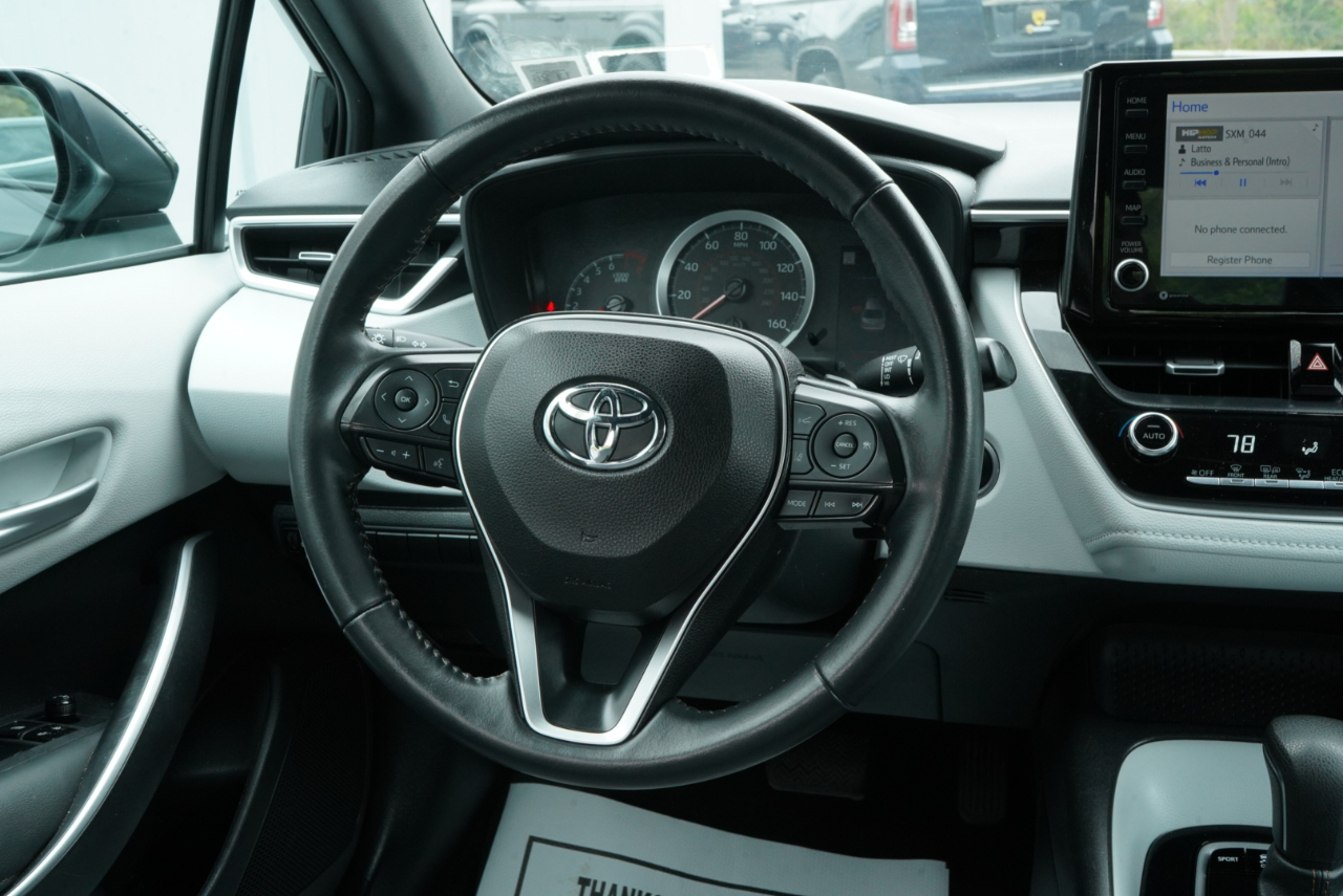 Toyota Corolla SE Nightshade CVT (Natl) 2022