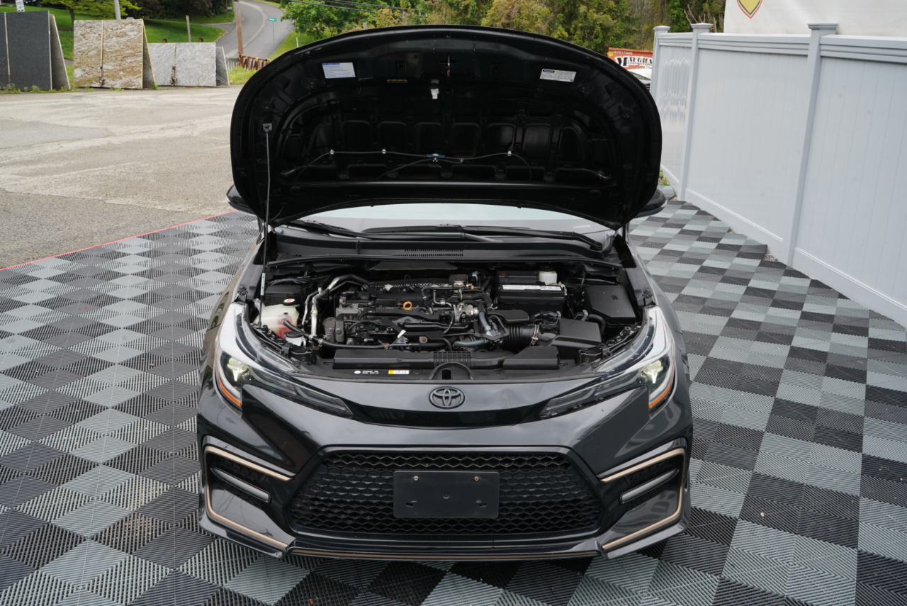 Toyota Corolla SE Nightshade CVT (Natl) 2022