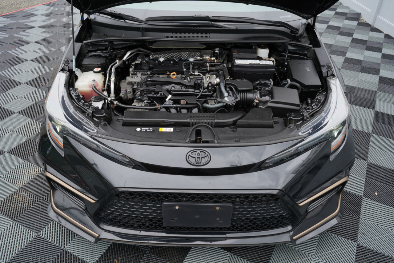 Toyota Corolla SE Nightshade CVT (Natl) 2022