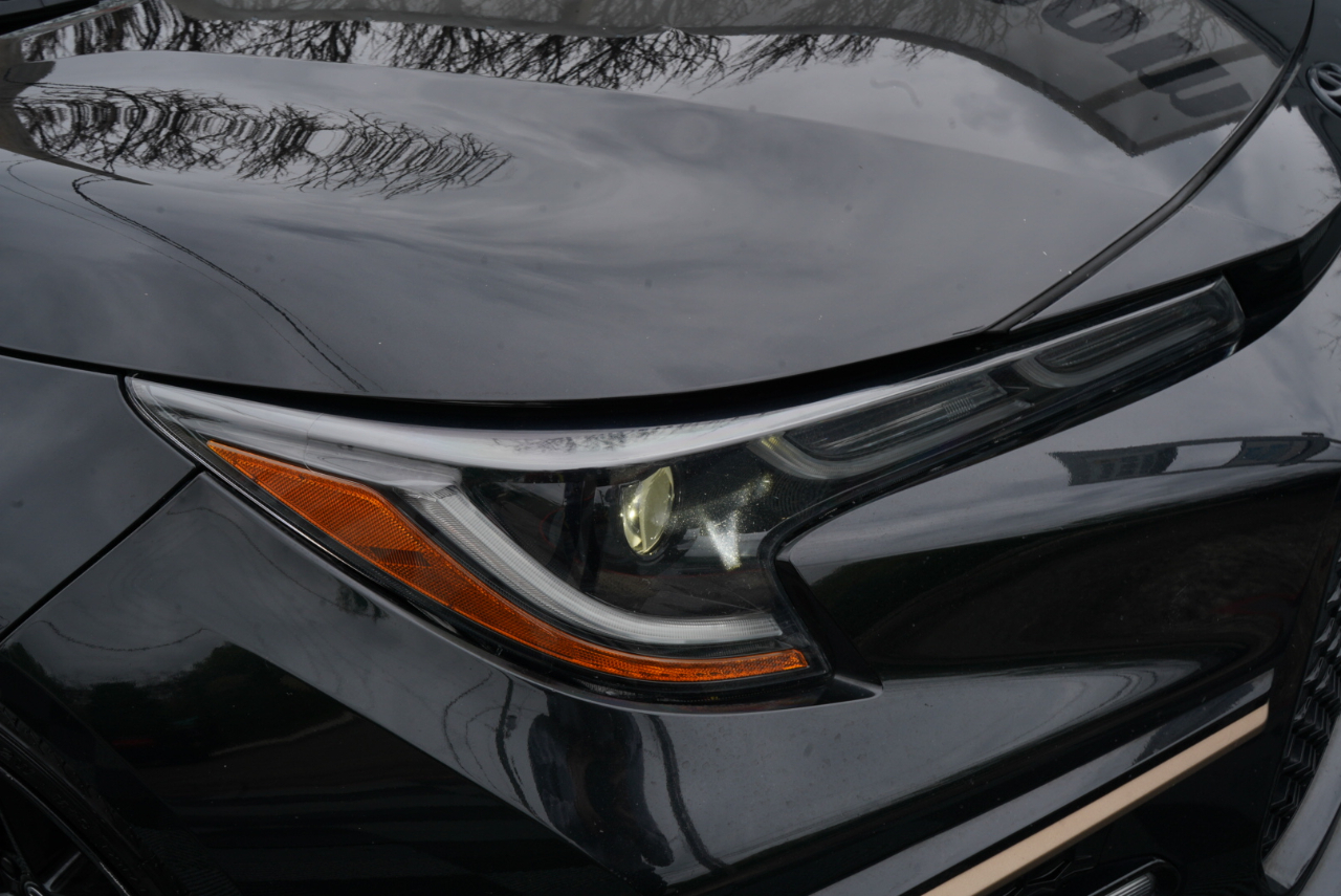 Toyota Corolla SE Nightshade CVT (Natl) 2022