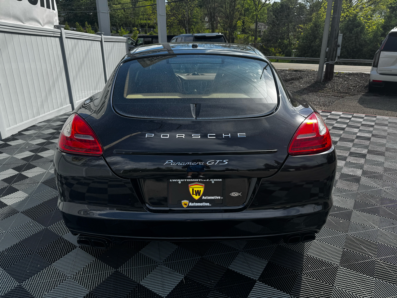 Porsche Panamera 4dr HB GTS 2013