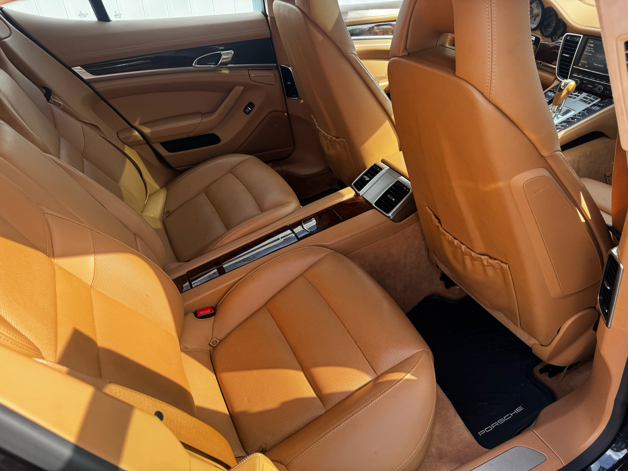 Porsche Panamera 4dr HB GTS 2013