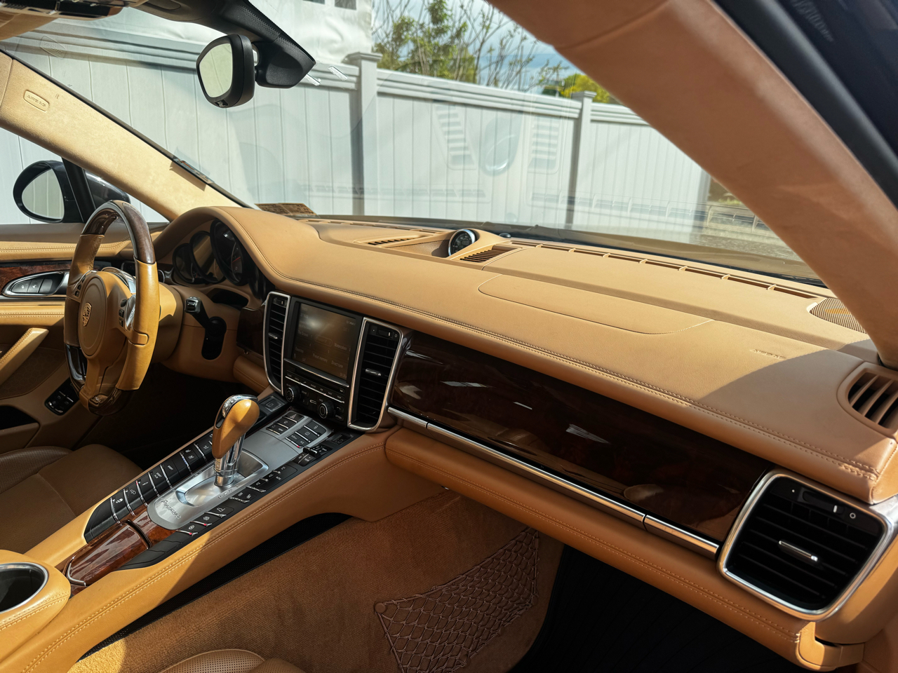 Porsche Panamera 4dr HB GTS 2013