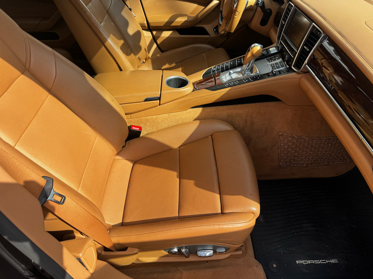 Porsche Panamera 4dr HB GTS 2013