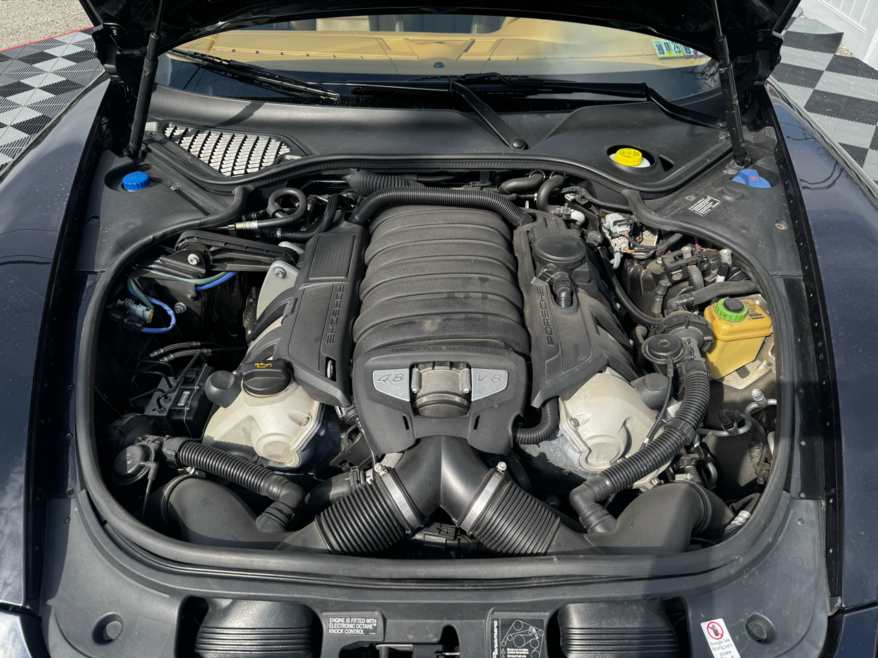 Porsche Panamera 4dr HB GTS 2013
