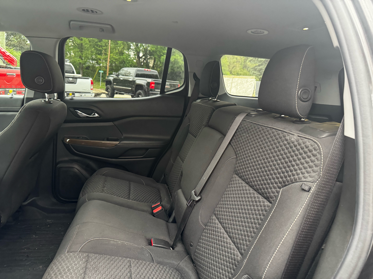 GMC Acadia FWD 4dr SLE w/SLE-1 2019