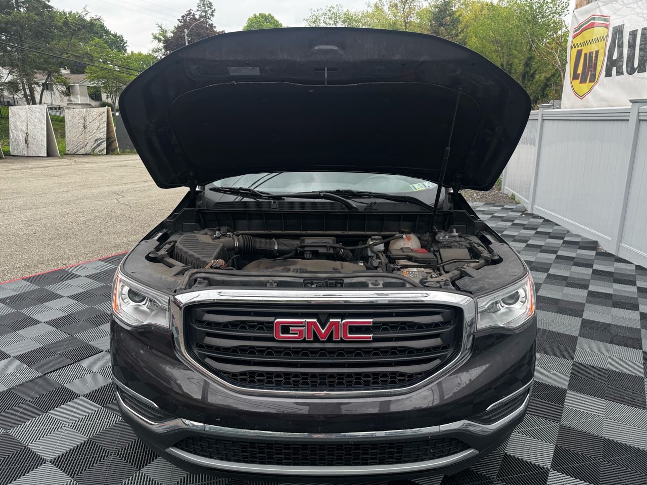 GMC Acadia FWD 4dr SLE w/SLE-1 2019