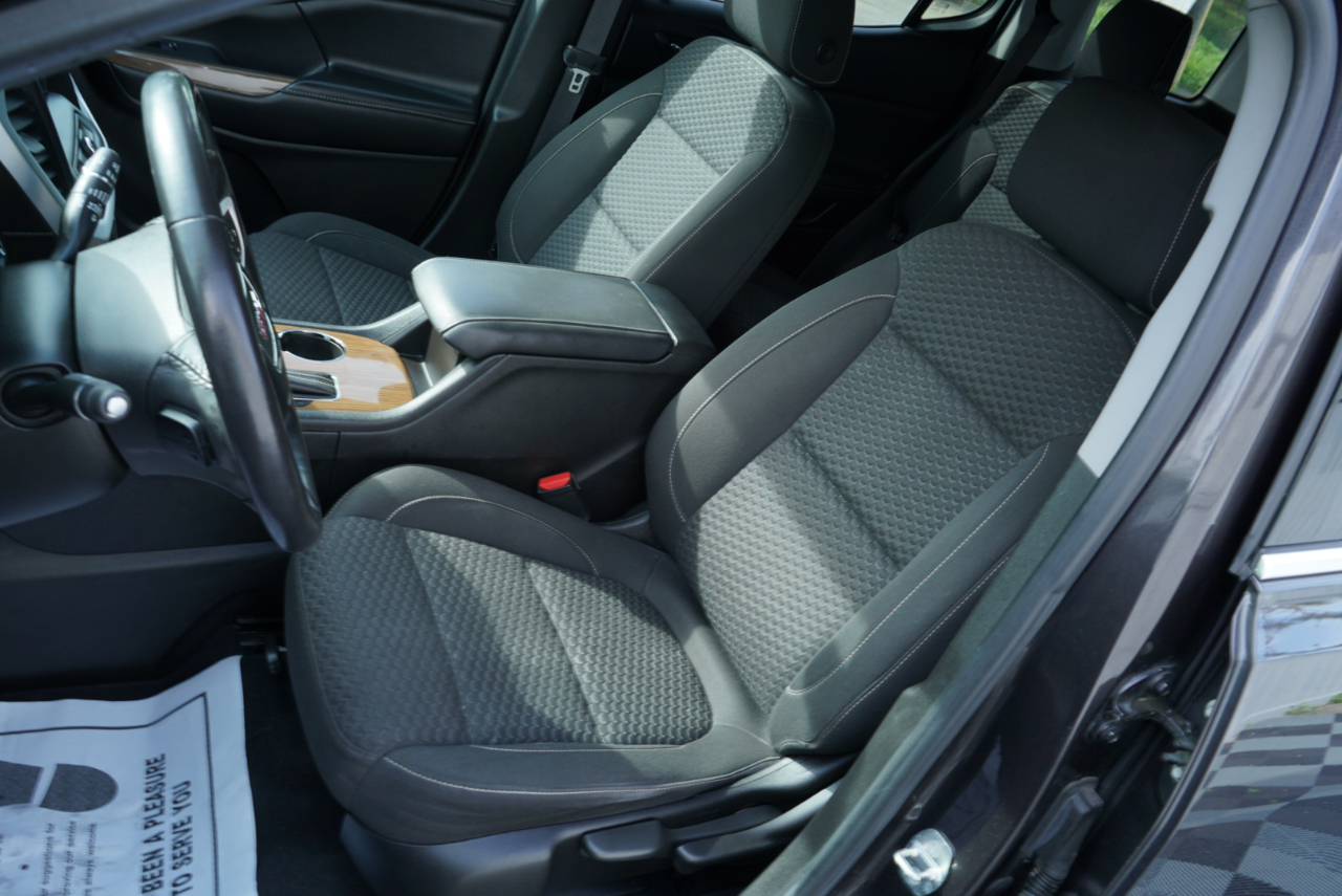 GMC Acadia FWD 4dr SLE w/SLE-1 2019