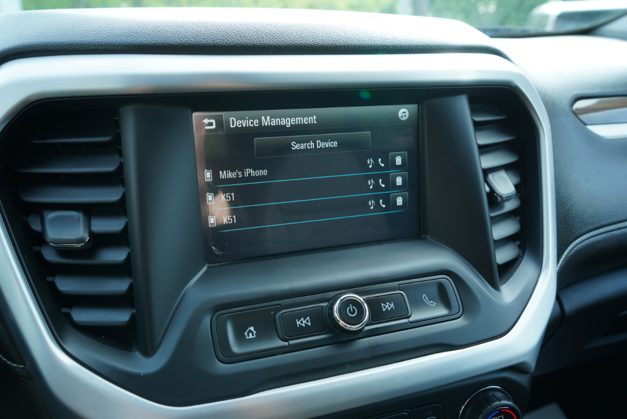 GMC Acadia FWD 4dr SLE w/SLE-1 2019